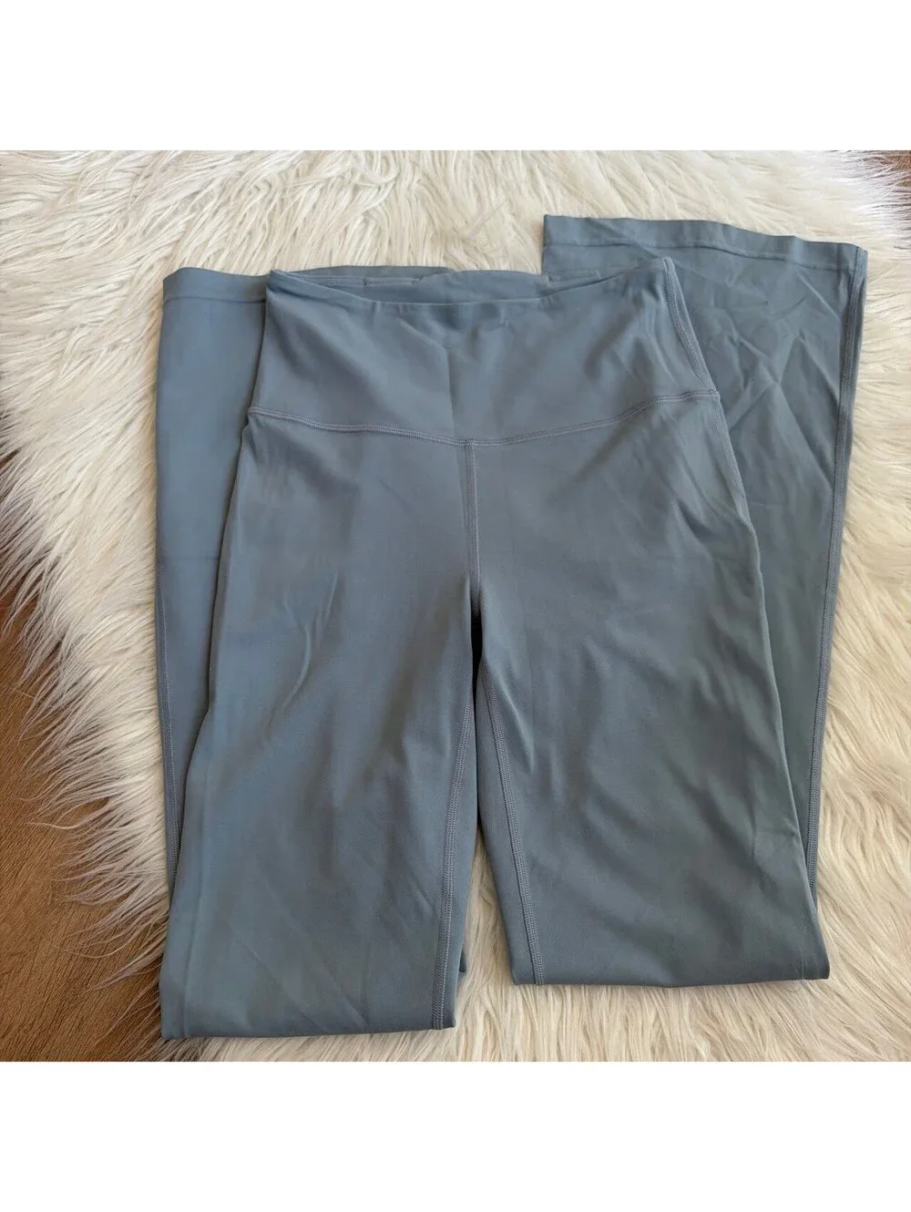 Lululemon Groove Super-High-Rise Flared Pant 33” size 6